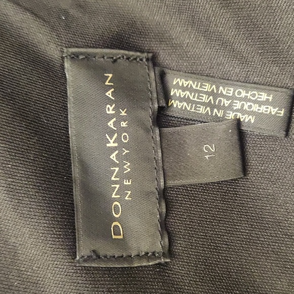 DONNA KARAN NY Floral Boat Neck Sleeveless Sheath Dress - Picture 12 of 15